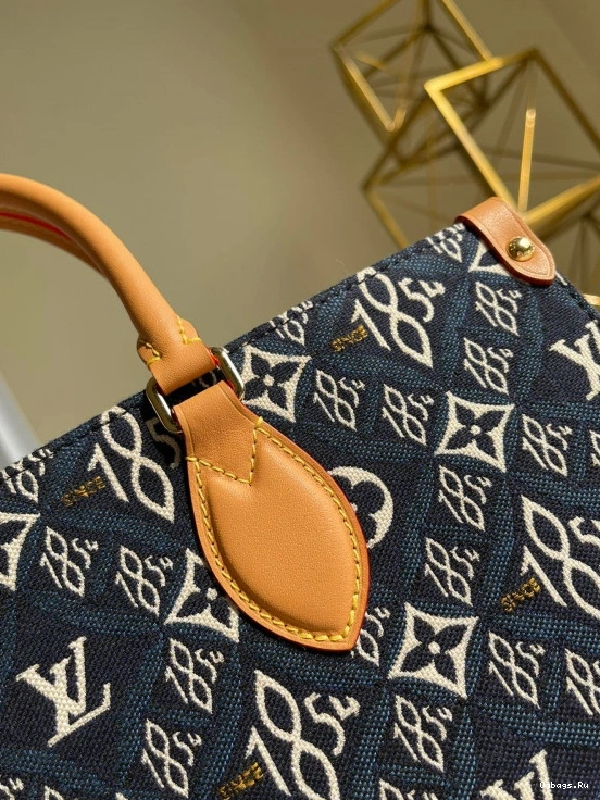 LOUIS MM ONTHEGO VUITTON 0113